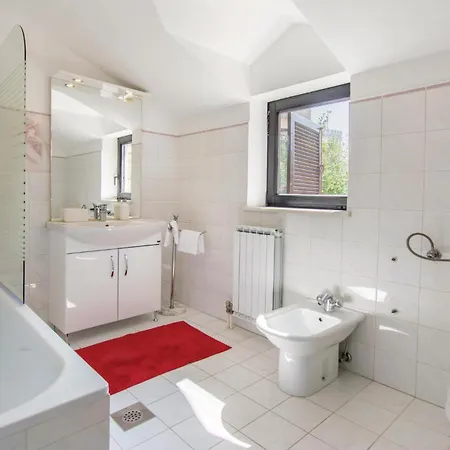 2 Bedroom Amazing In Apartman