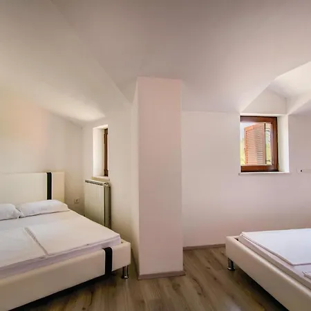 2 Bedroom Amazing In Apartman *